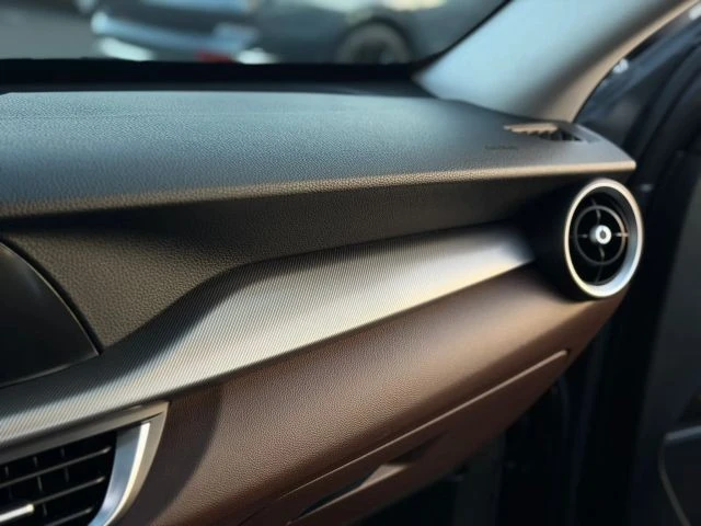 2018 Alfa Romeo Stelvio - Image 25 of 26