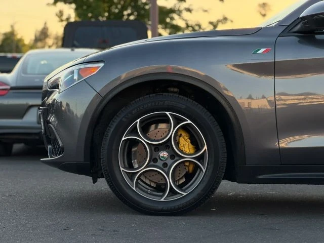 2018 Alfa Romeo Stelvio - Image 7 of 26