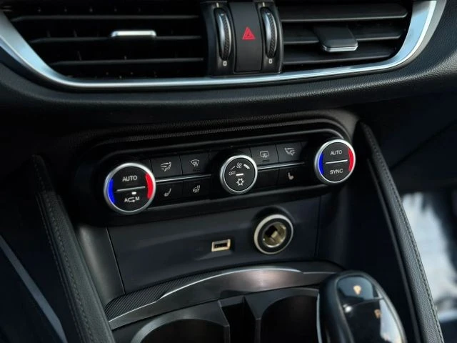2018 Alfa Romeo Stelvio - Image 18 of 21
