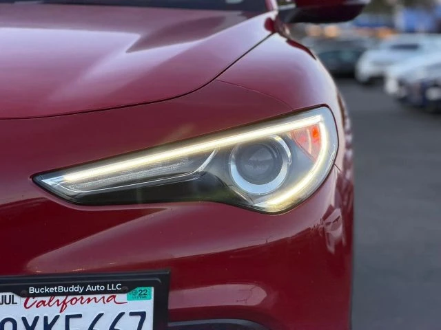 2018 Alfa Romeo Stelvio - Image 6 of 21