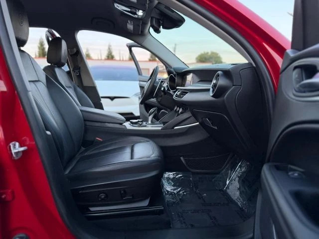 2018 Alfa Romeo Stelvio - Image 12 of 21