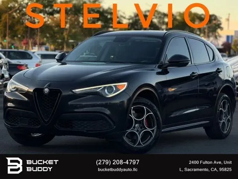 2018 Alfa Romeo Stelvio Sport