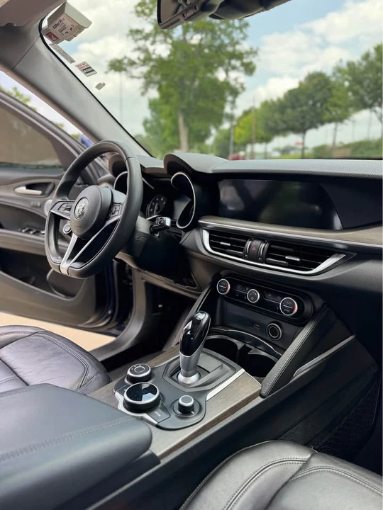 2018 Alfa Romeo Stelvio - Image 6 of 14