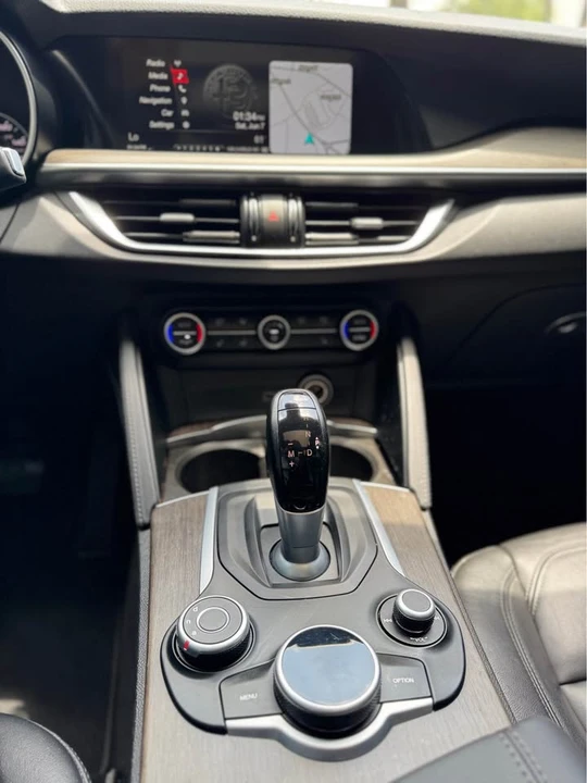 2018 Alfa Romeo Stelvio - Image 14 of 14