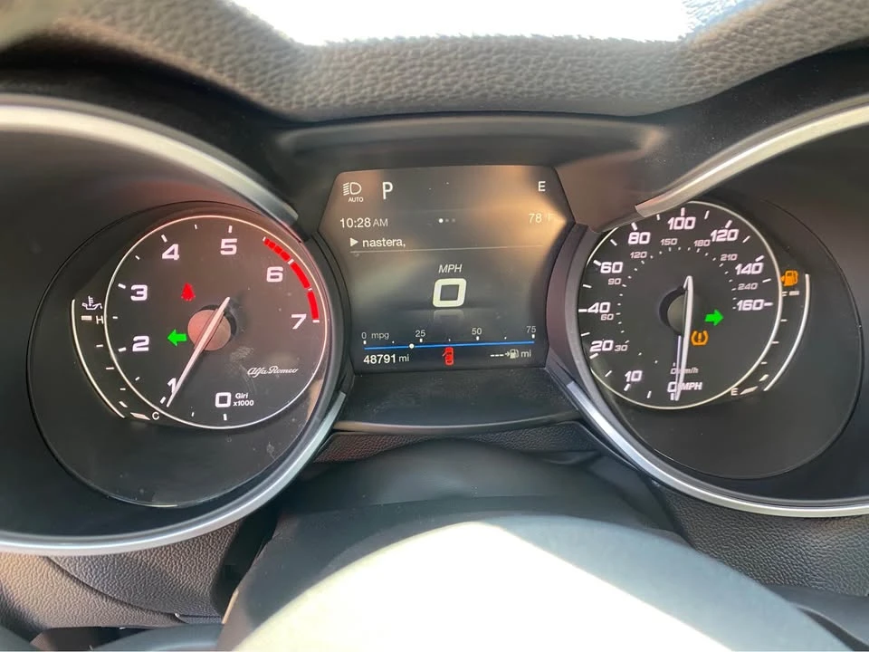 2018 Alfa Romeo Stelvio - Image 11 of 13