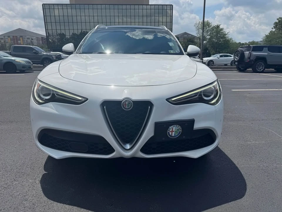 2018 Alfa Romeo Stelvio - Image 2 of 17