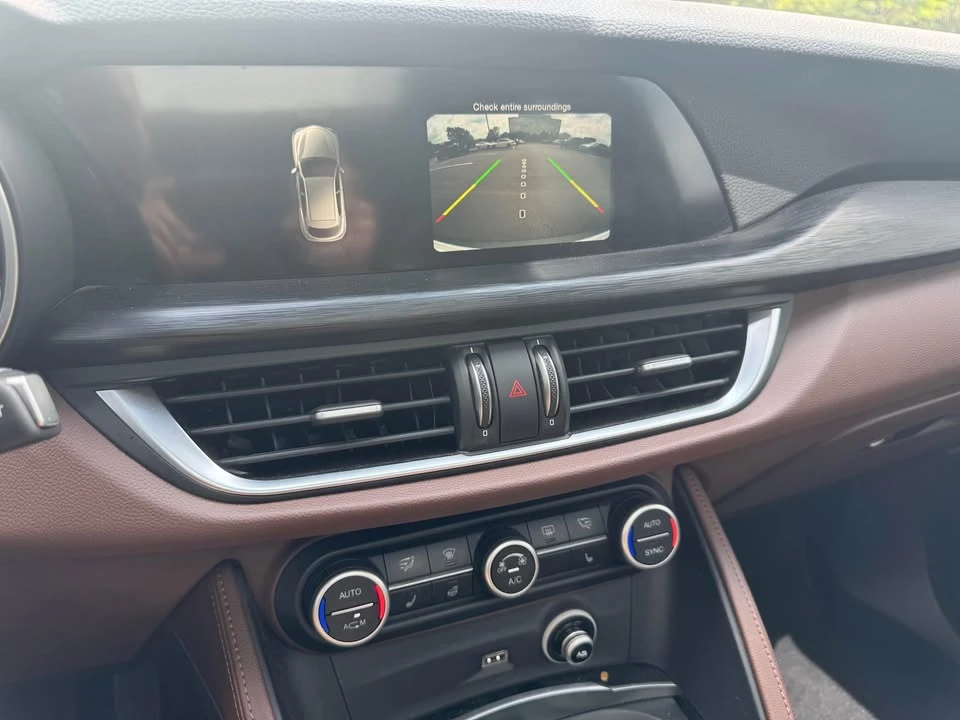 2018 Alfa Romeo Stelvio - Image 17 of 17