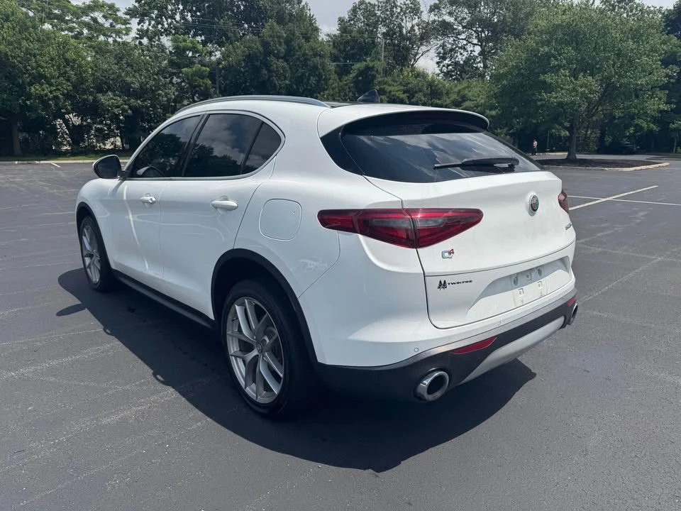 2018 Alfa Romeo Stelvio - Image 7 of 17