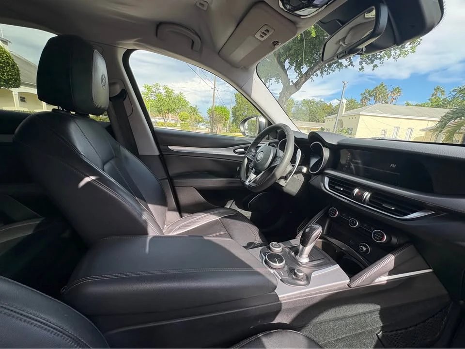 2018 Alfa Romeo Stelvio - Image 6 of 13