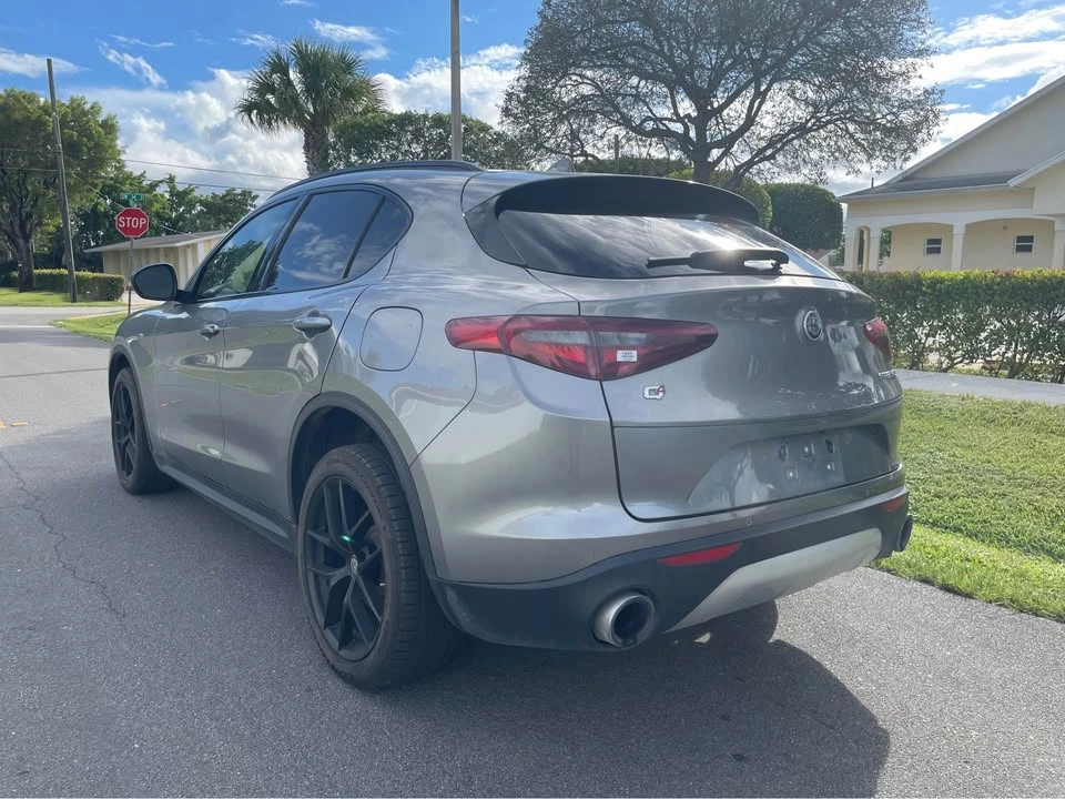 2018 Alfa Romeo Stelvio - Image 2 of 17