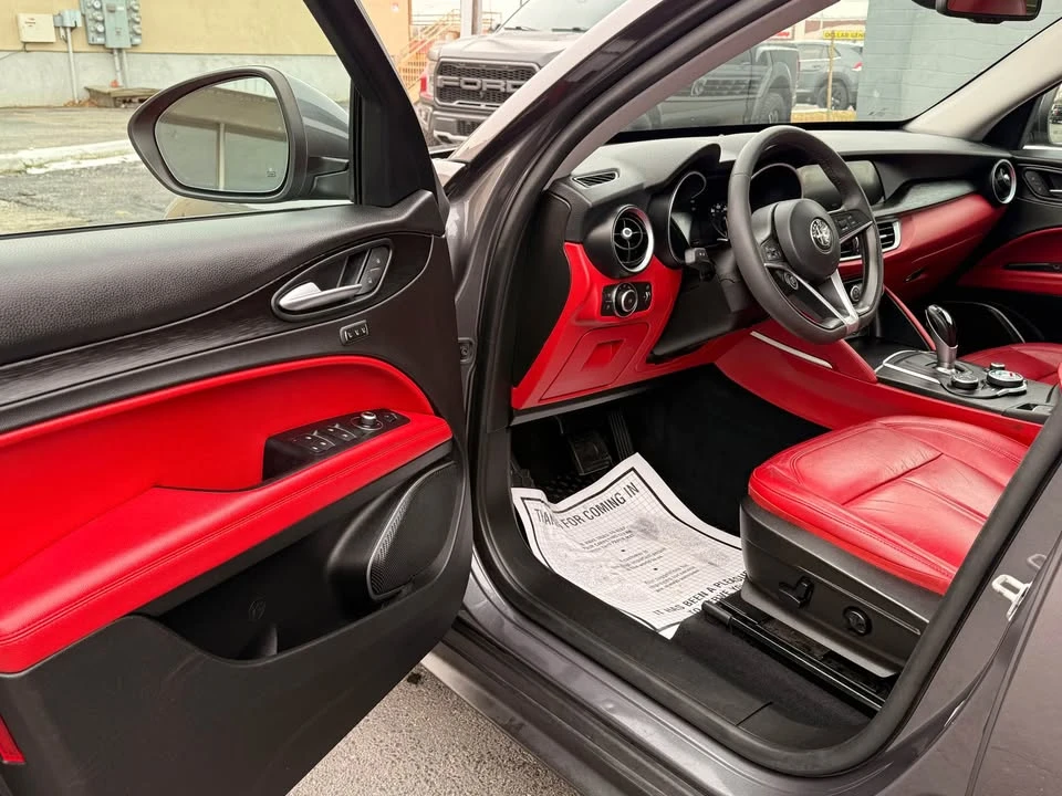2018 Alfa Romeo Stelvio - Image 5 of 20