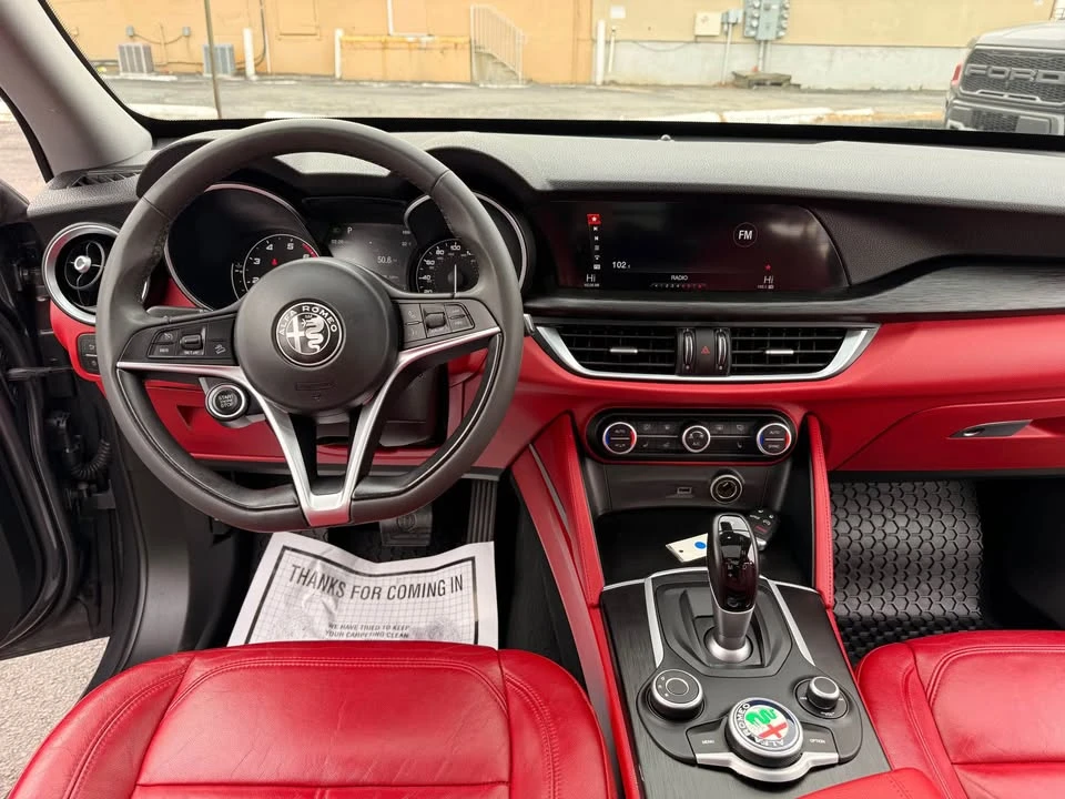 2018 Alfa Romeo Stelvio - Image 12 of 20