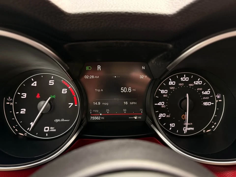 2018 Alfa Romeo Stelvio - Image 18 of 20