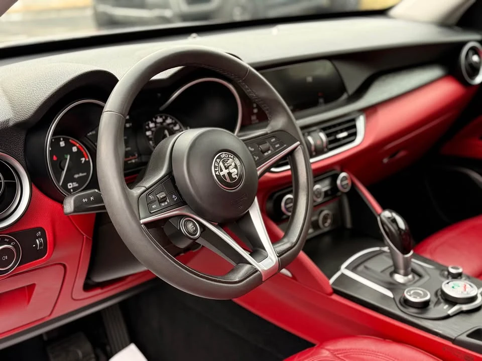 2018 Alfa Romeo Stelvio - Image 6 of 20