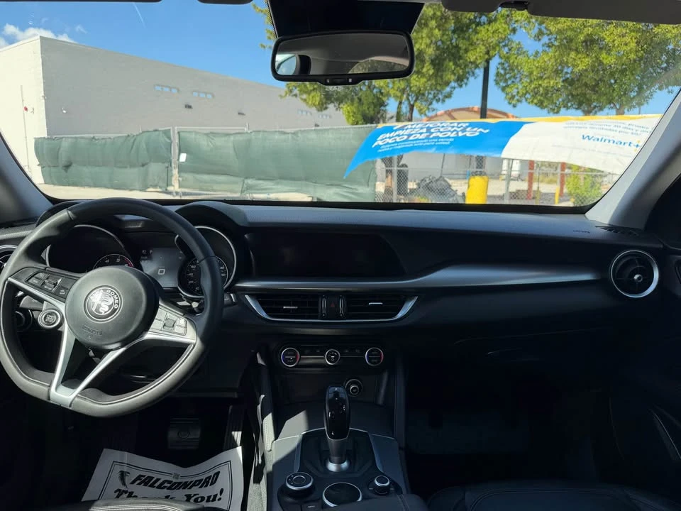 2018 Alfa Romeo Stelvio - Image 9 of 10