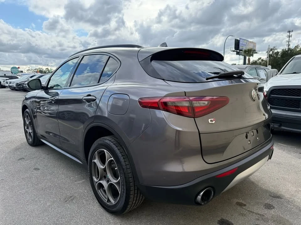 2018 Alfa Romeo Stelvio - Image 3 of 20