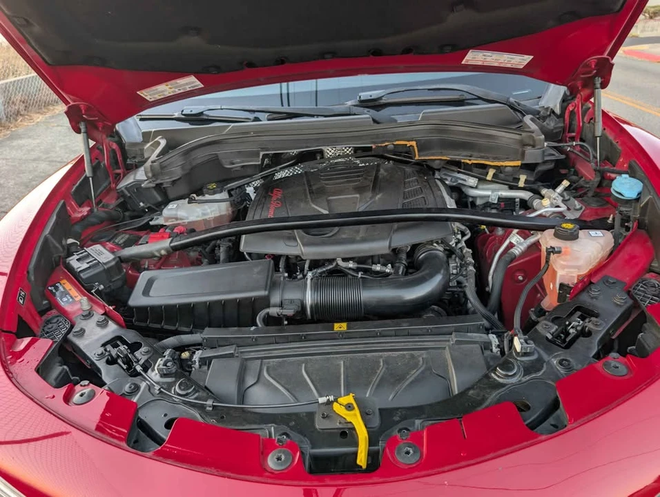 2018 Alfa Romeo Stelvio - Image 14 of 18
