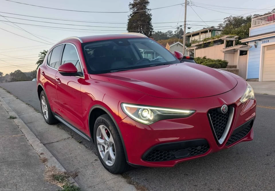 2018 Alfa Romeo Stelvio - Image 2 of 18