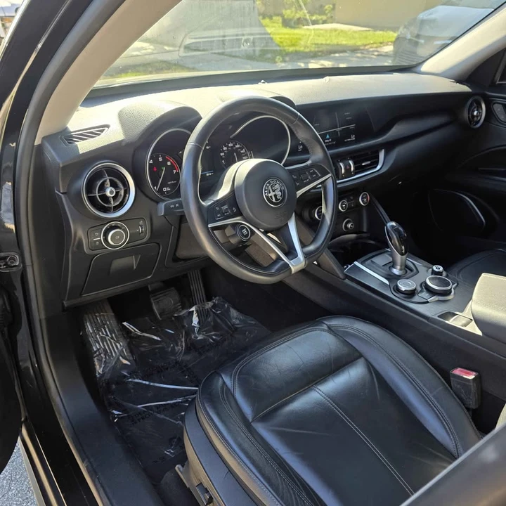 2018 Alfa Romeo Stelvio - Image 18 of 18