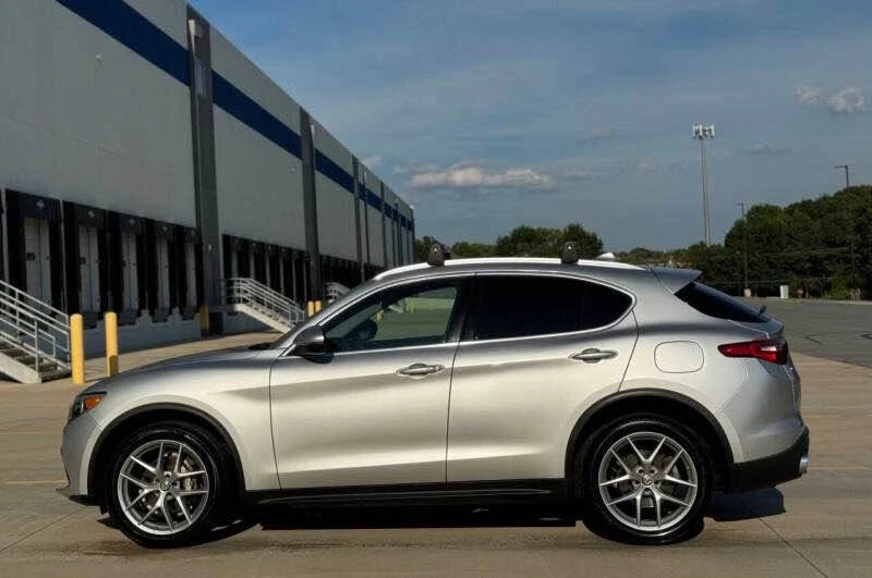 2018 Alfa Romeo Stelvio - Image 9 of 9
