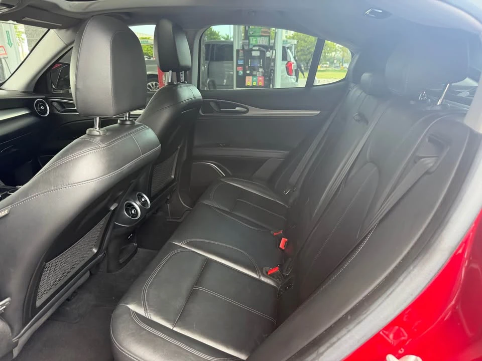 2018 Alfa Romeo Stelvio - Image 6 of 10