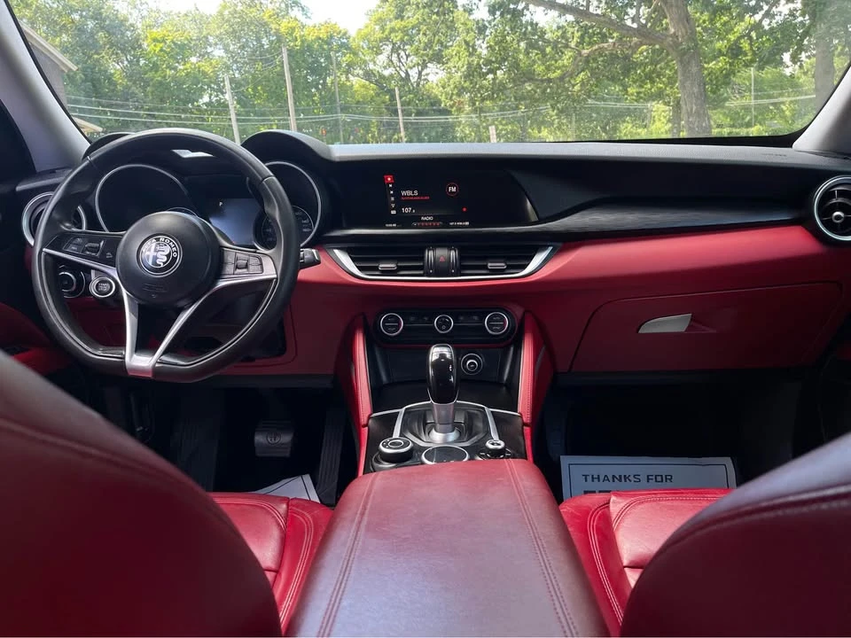 2018 Alfa Romeo Stelvio - Image 11 of 16