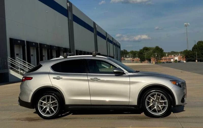 2018 Alfa Romeo Stelvio - Image 5 of 9
