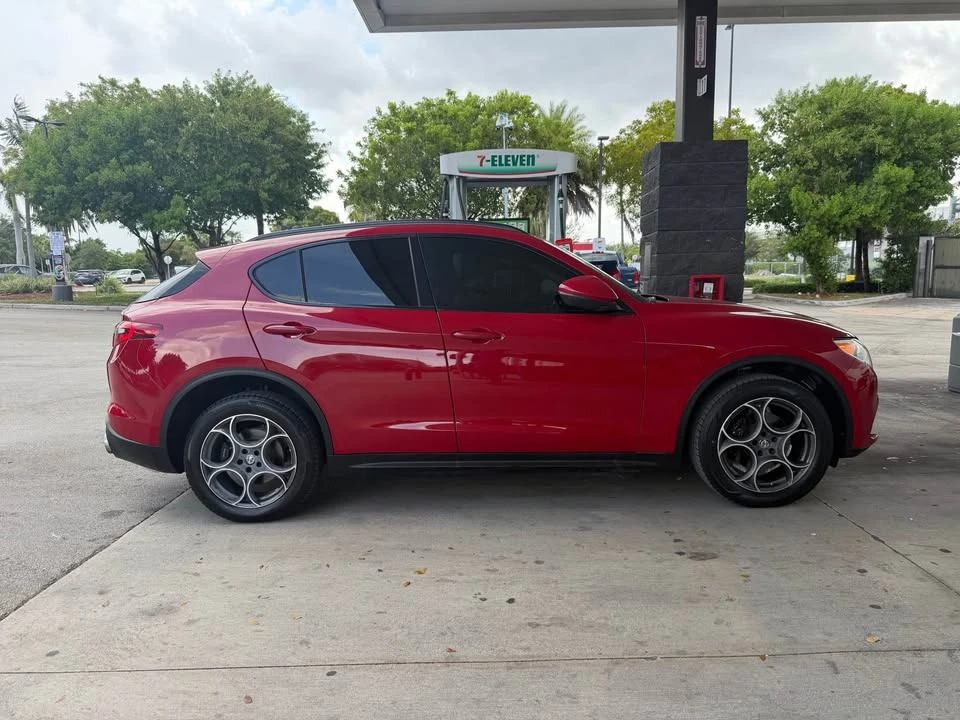 2018 Alfa Romeo Stelvio - Image 4 of 10