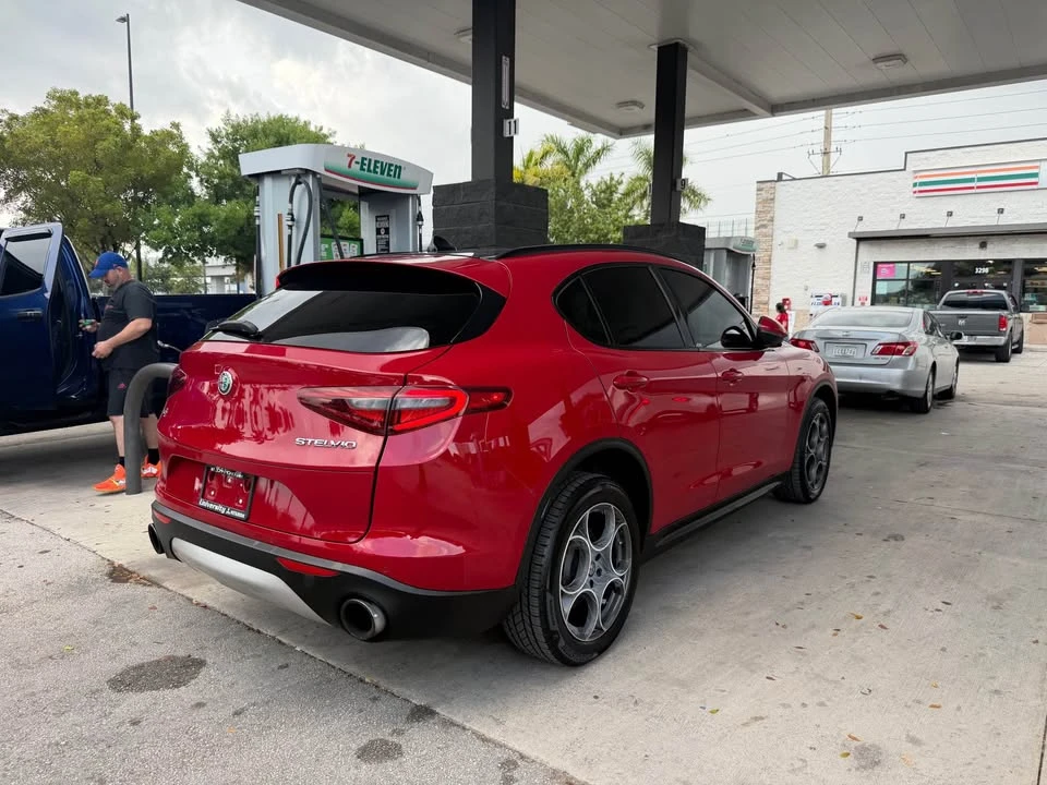 2018 Alfa Romeo Stelvio - Image 5 of 10