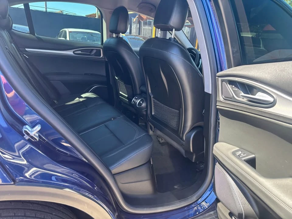 2018 Alfa Romeo Stelvio - Image 8 of 20