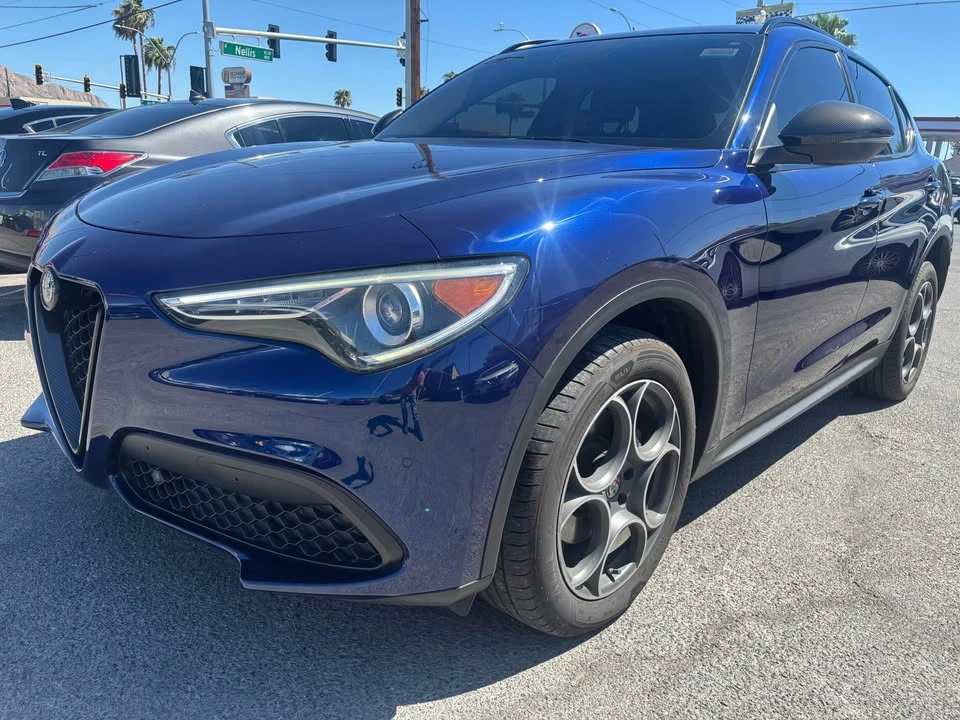 2018 Alfa Romeo Stelvio - Image 2 of 20