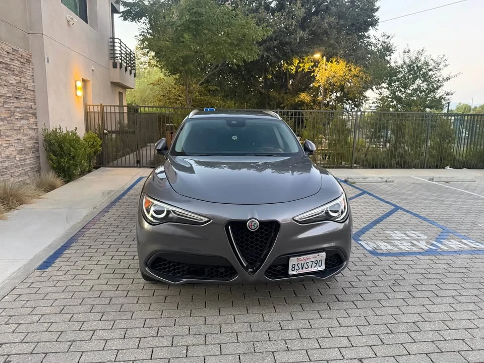 2018 Alfa Romeo Stelvio - Image 2 of 10