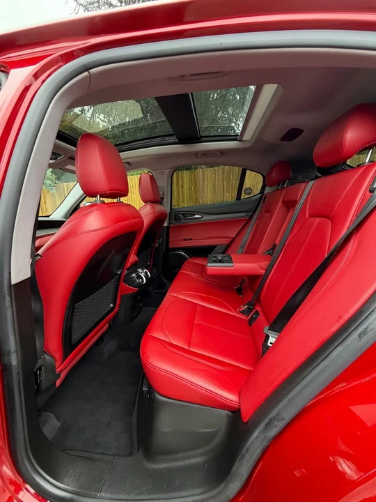 2018 Alfa Romeo Stelvio - Image 19 of 20