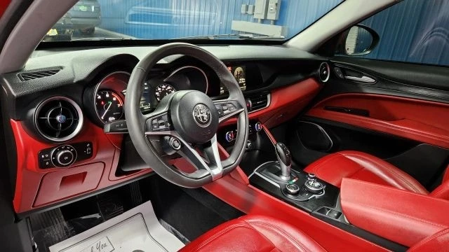 2018 Alfa Romeo Stelvio - Image 9 of 12