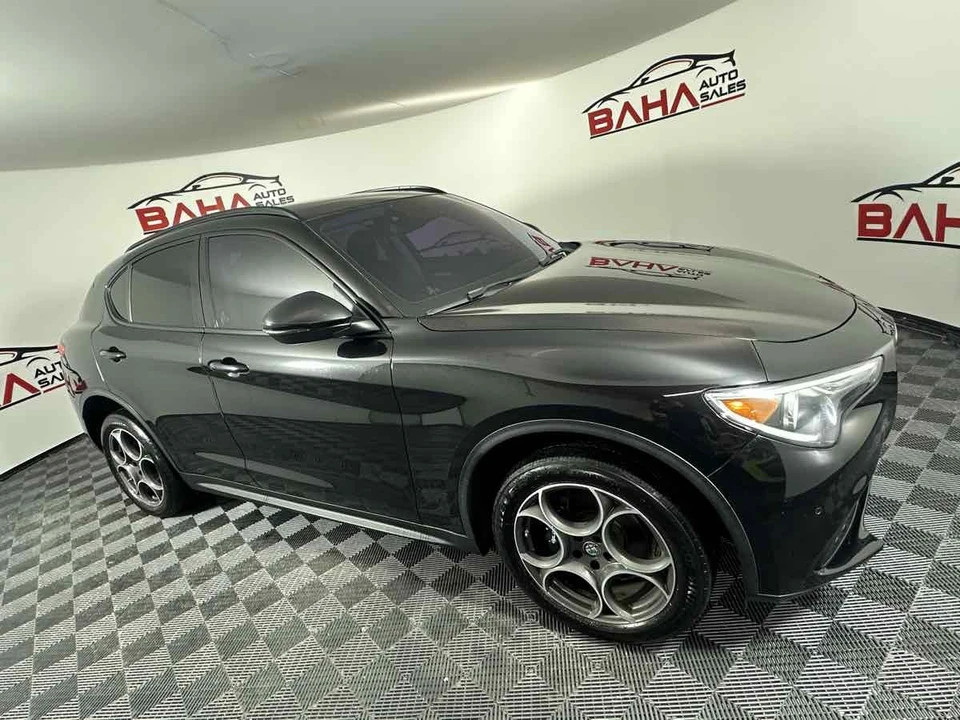 2018 Alfa Romeo Stelvio - Image 11 of 21