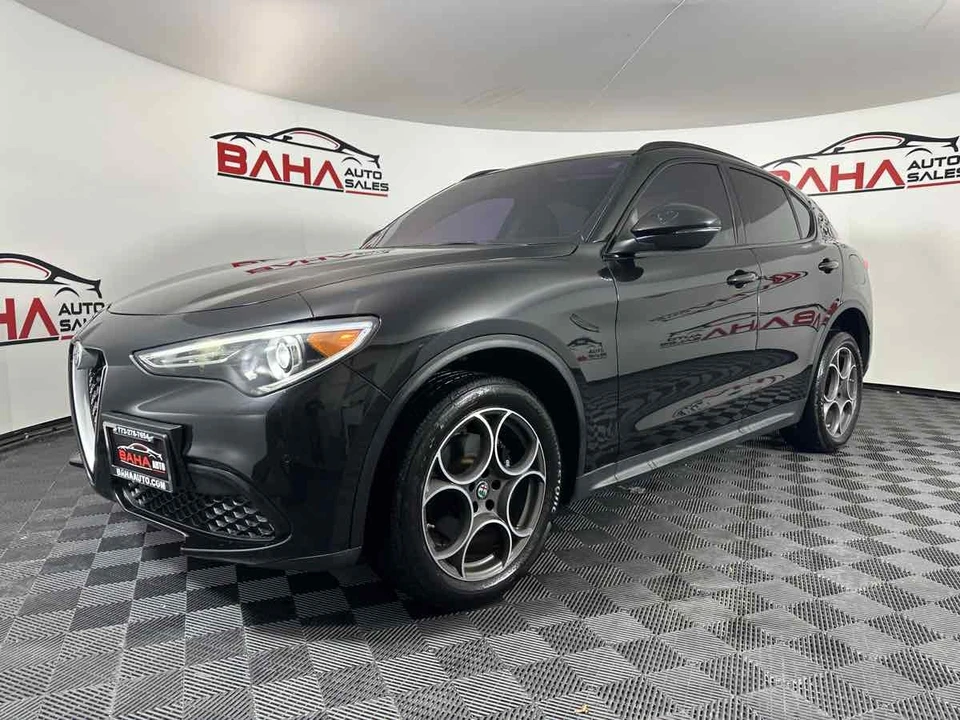 2018 Alfa Romeo Stelvio - Image 2 of 21