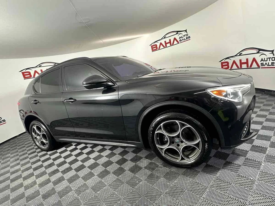 2018 Alfa Romeo Stelvio - Image 12 of 21