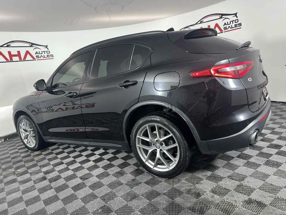 2018 Alfa Romeo Stelvio - Image 6 of 21
