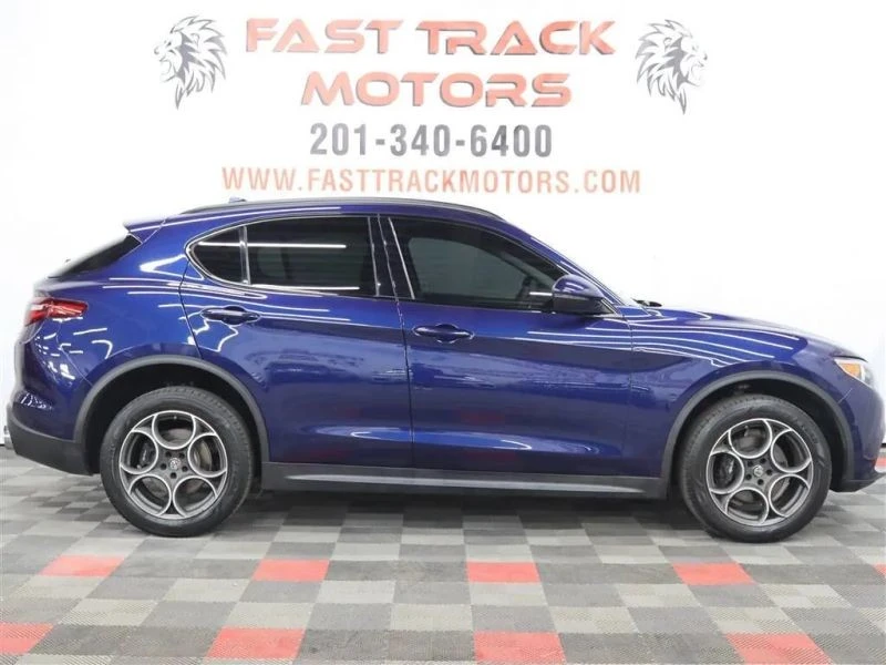 2018 Alfa Romeo Stelvio - Image 4 of 12