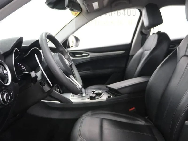 2018 Alfa Romeo Stelvio - Image 10 of 12