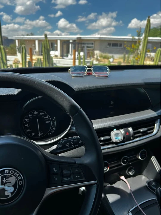 2018 Alfa Romeo Stelvio - Image 2 of 18