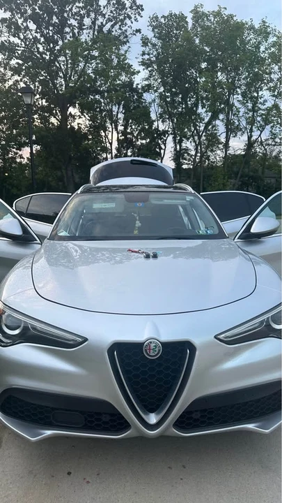 2018 Alfa Romeo Stelvio - Image 2 of 10