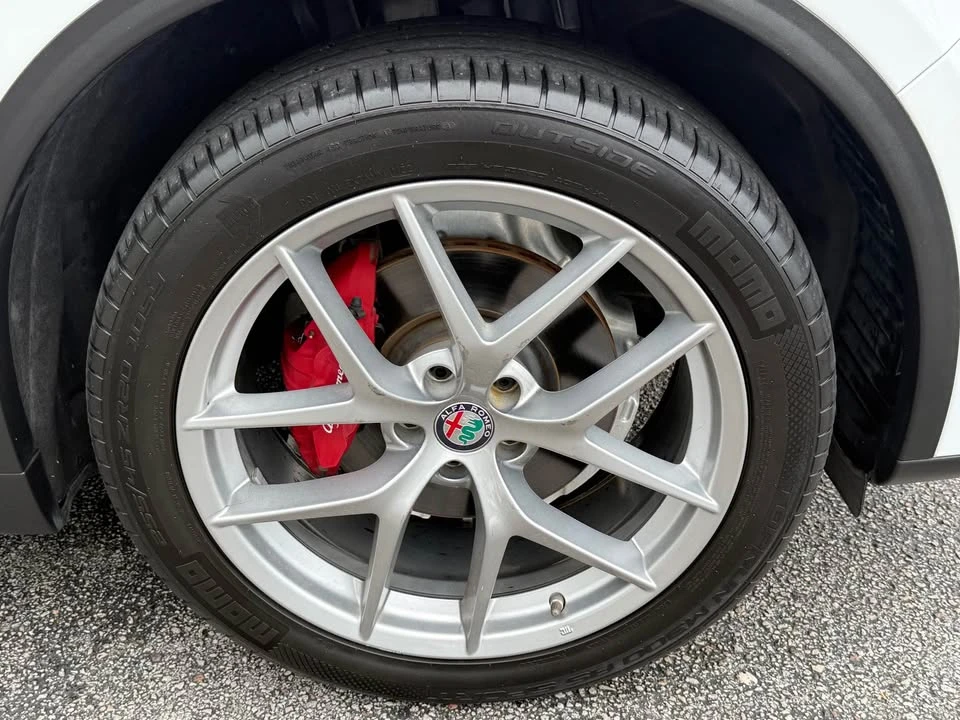 2018 Alfa Romeo Stelvio - Image 19 of 19