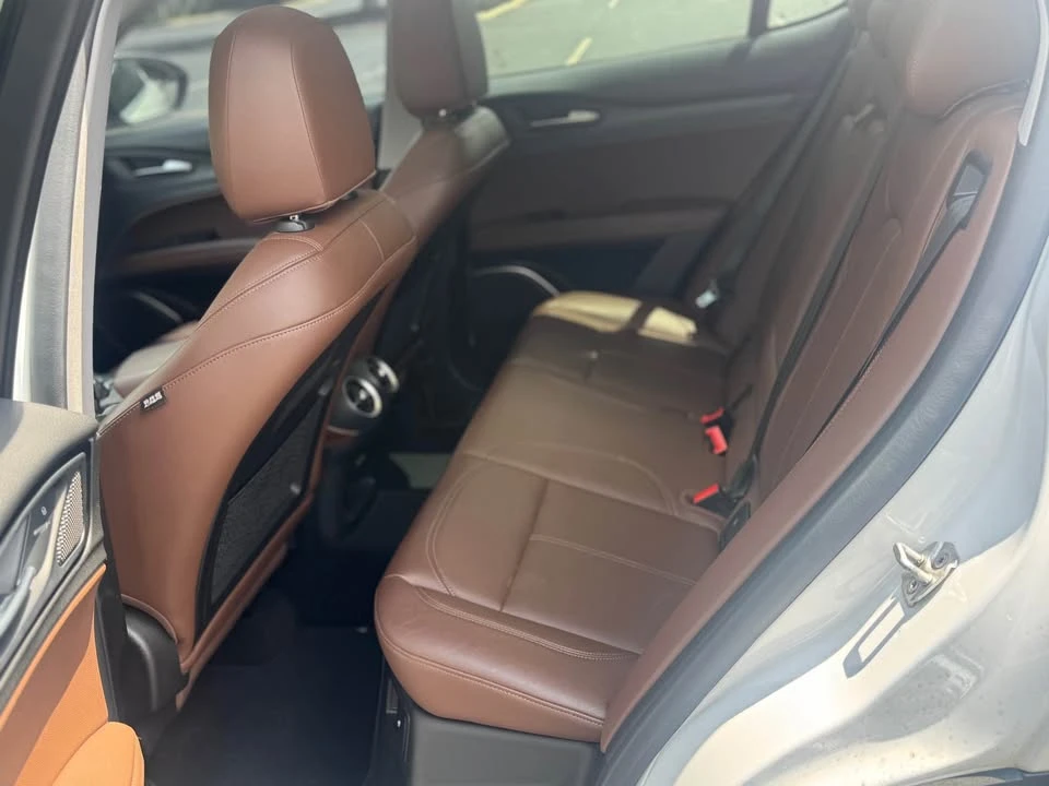 2018 Alfa Romeo Stelvio - Image 14 of 19