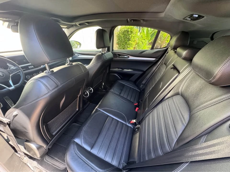 2018 Alfa Romeo Stelvio - Image 12 of 13