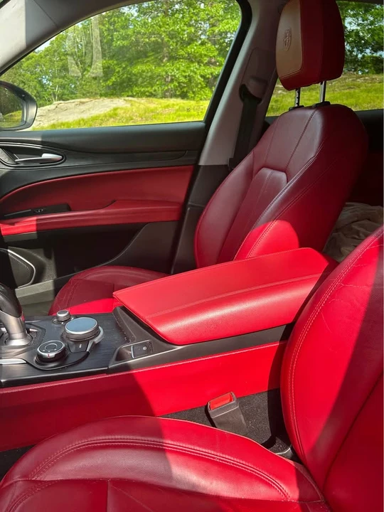 2018 Alfa Romeo Stelvio - Image 13 of 19
