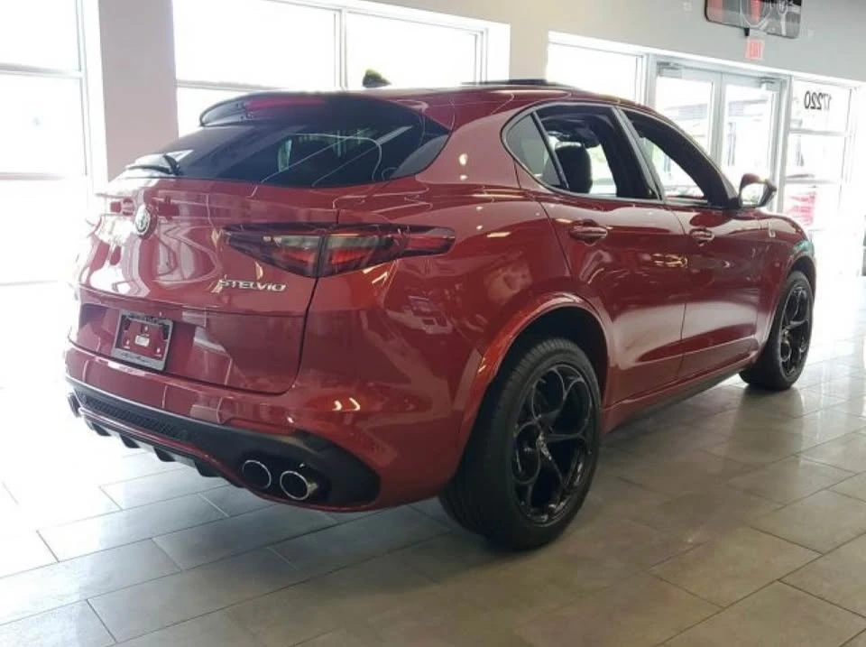 2018 Alfa Romeo Stelvio - Image 3 of 11