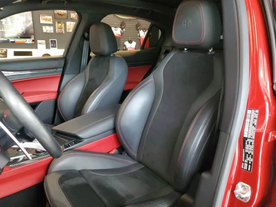 2018 Alfa Romeo Stelvio - Image 7 of 11