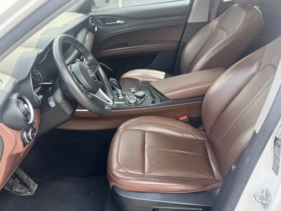2018 Alfa Romeo Stelvio - Image 12 of 19