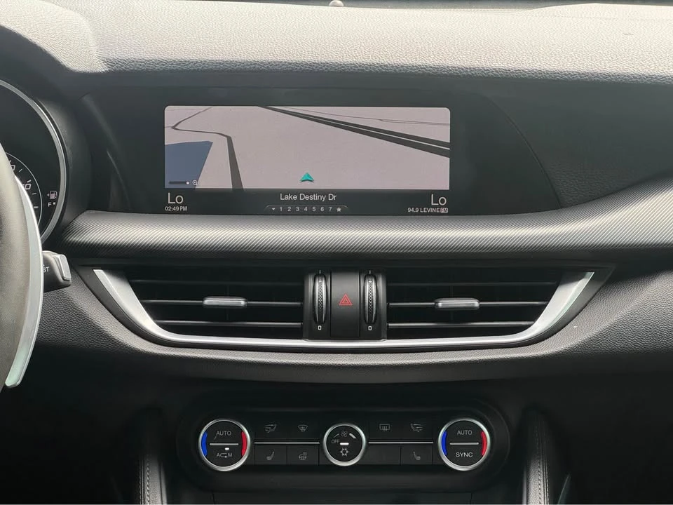 2018 Alfa Romeo Stelvio - Image 13 of 16
